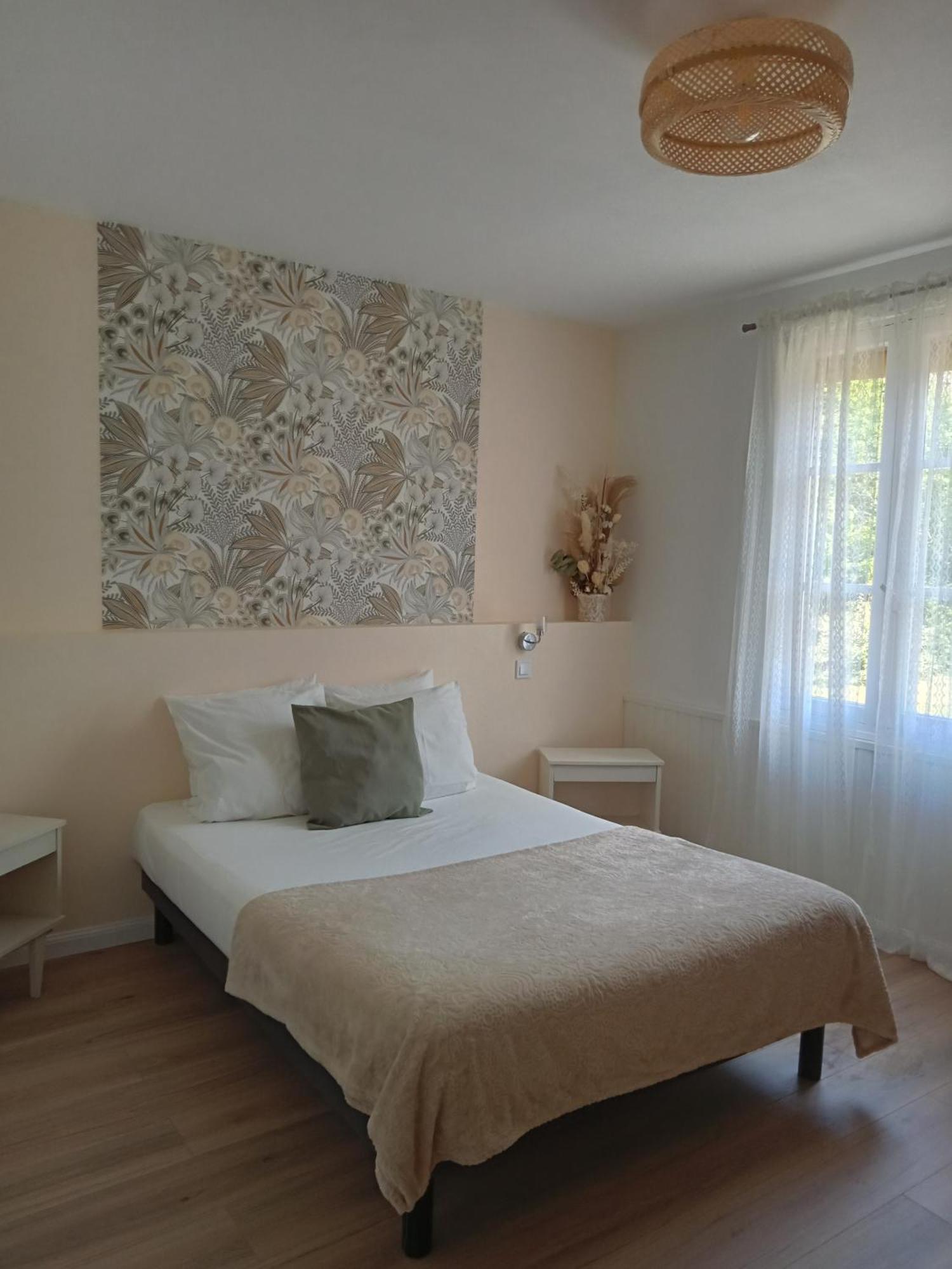 L'Auberge De Lugos Екстер'єр фото